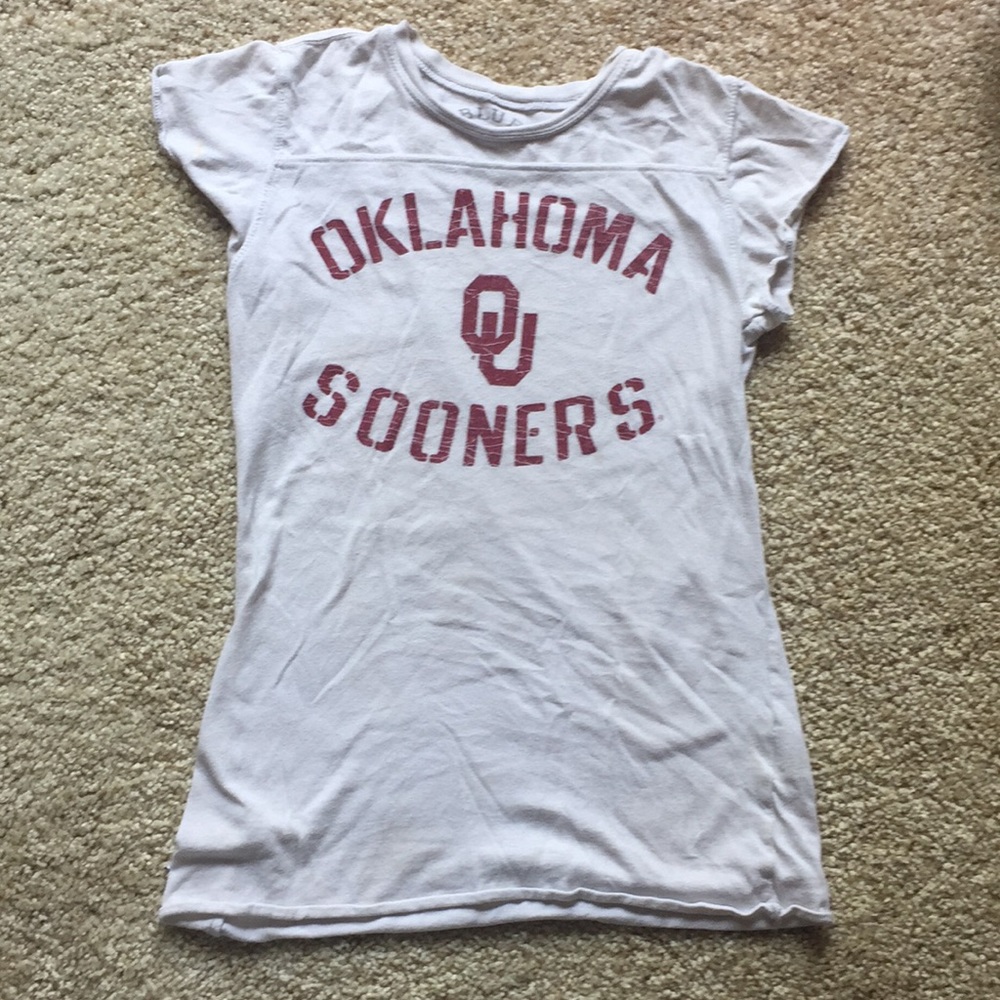 Oklahoma University white t-shirt